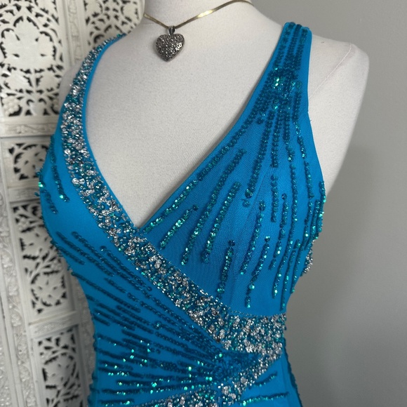 Cecily Brown Sequin Beaded Fairycore Blue Strapless V Neck Formal Prom Dress - Picture 2 of 13
